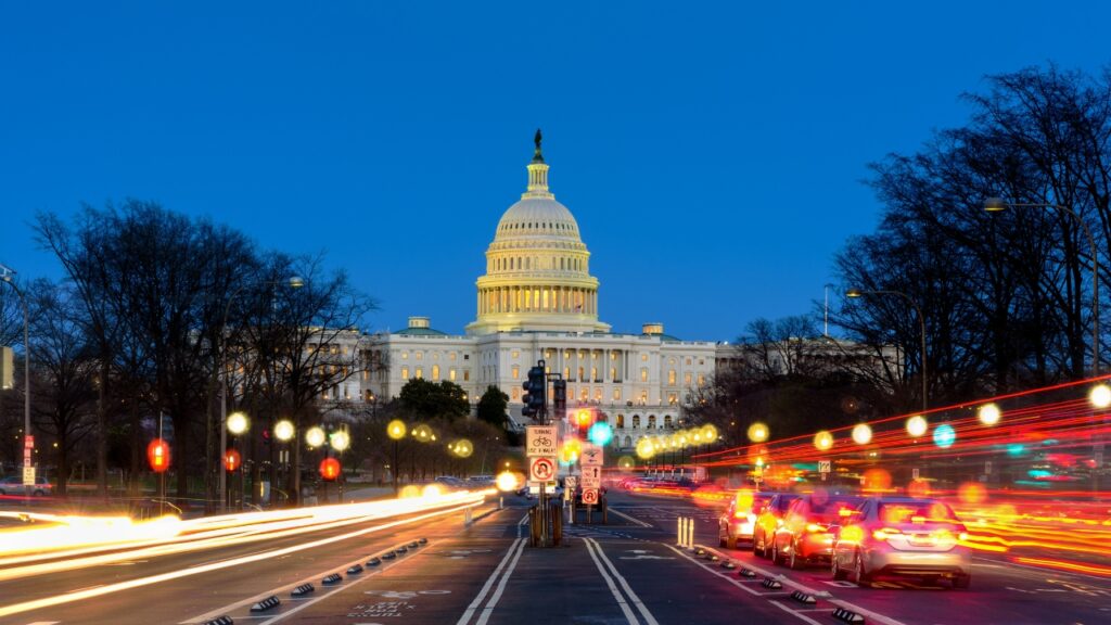 Image for Commuting, Costs, and Timing: A Fed’s Guide to Moving Smart